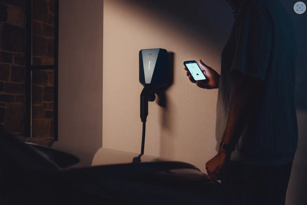 Easee Charge Up laadpaal bedienen via smartphone app